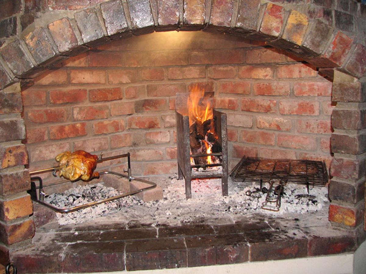 Keedols Inn & Backpackers Knysna Extérieur photo