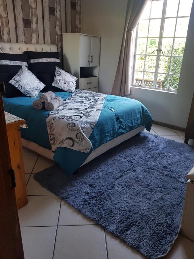 Keedols Inn & Backpackers Knysna Extérieur photo