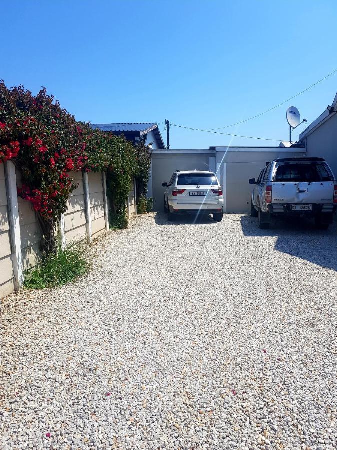Keedols Inn & Backpackers Knysna Extérieur photo